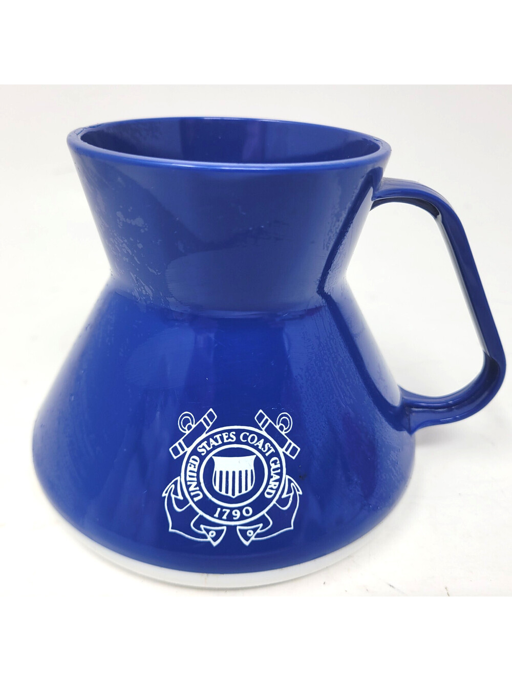 United States Coast Guard 1790 Blue No-Tip Wide Base Mug Semper Paratus